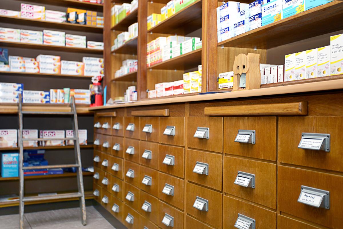 Apotheke-innen